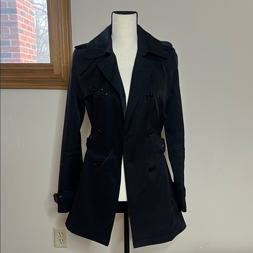 ⬛️🔲◾️Classic Black Double-Breasted Trench Coat with Belt - Picture 3 of 11